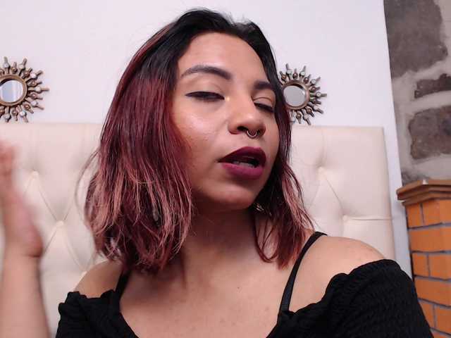 Скриншоты трансляции VioletSmithh
