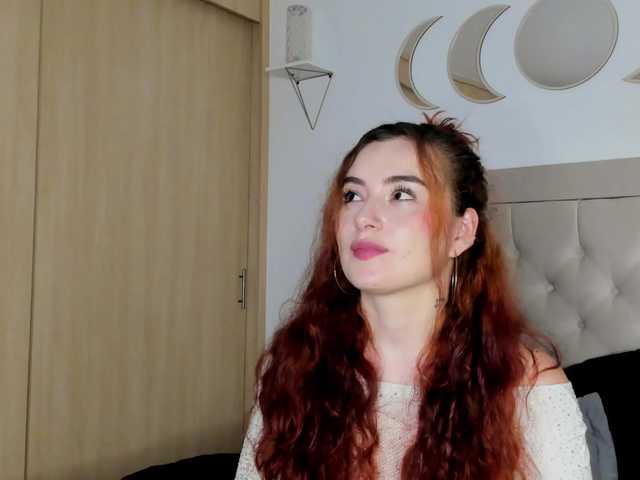 Скриншоты трансляции violetwatson-