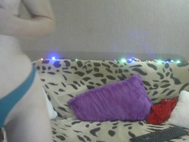 Скриншоты трансляции VirginiaLove