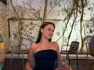 Эротический видеочат VivienneLove