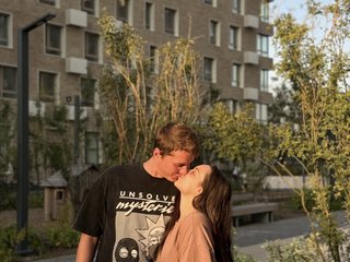 Эротический видеочат TomPolly