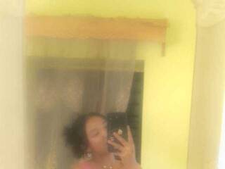 Эротический видеочат Wejdene69