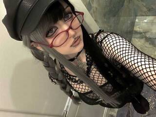 Эротический видеочат whispell