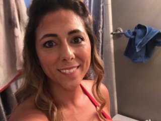 Фотография профиля WifeJen85