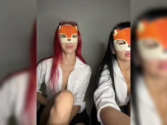 Скриншоты трансляции BadGerls2