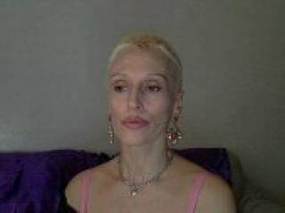 Эротический видеочат xamandax