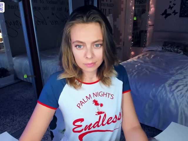 Скриншоты трансляции CallMeAngel