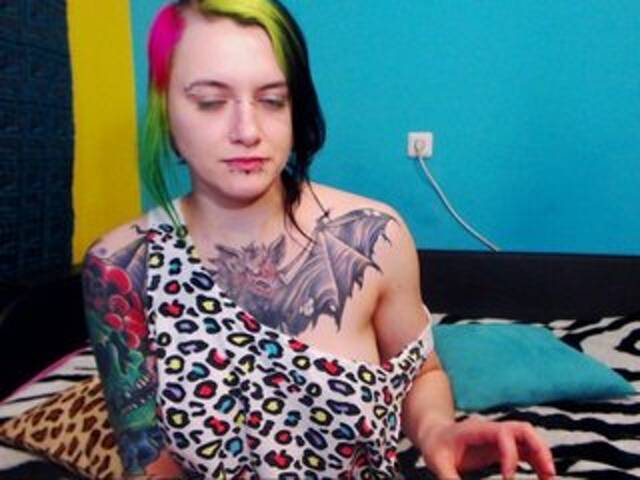 Скриншоты трансляции xExoticGirlx