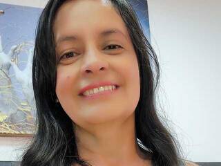 Эротический видеочат XimenaHot