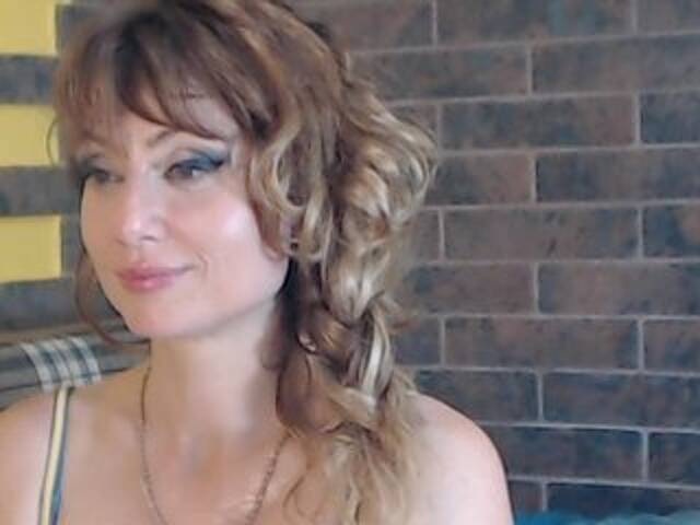 Скриншоты трансляции RrredQueen