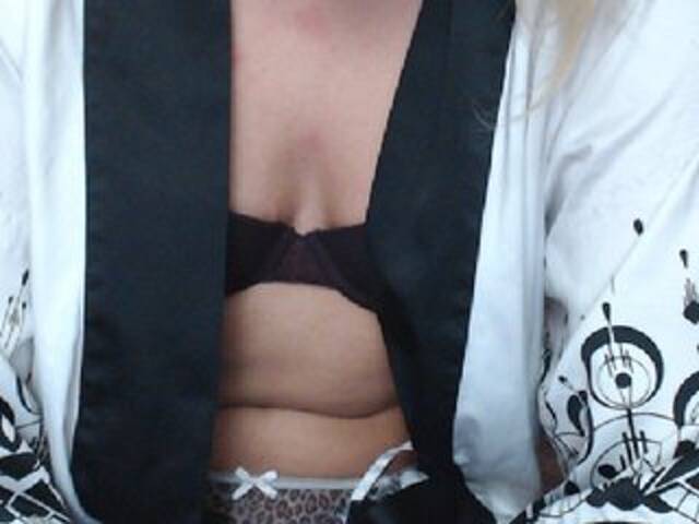 Скриншоты трансляции xLolaBloomx