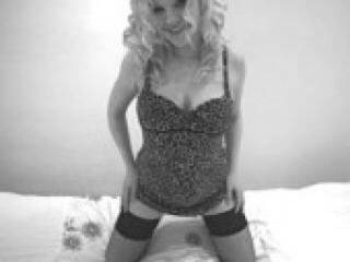 Эротический видеочат xmaryxmagik