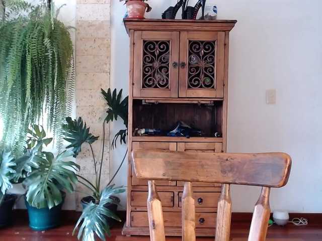 Скриншоты трансляции Sweet-Xue