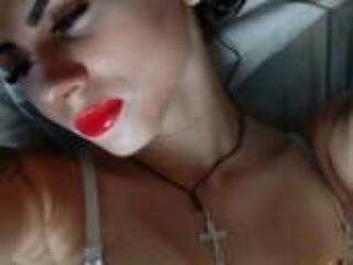 Эротический видеочат xvesnax