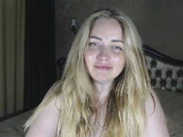 Скриншоты трансляции xxkristinaxx