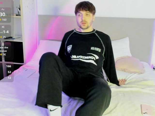 Скриншоты трансляции xxxfetishcouple
