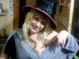 Эротический видеочат xxxvikaxxx