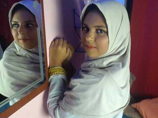 Эротический видеочат YaminaIssawi