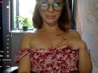 Эротический видеочат YaseniyaLove