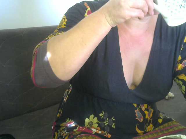 Скриншоты трансляции YasminaGeile