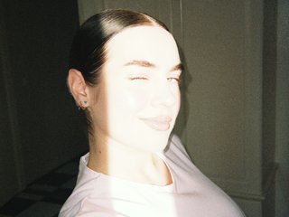 Эротический видеочат Yeahrina