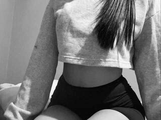 Эротический видеочат yesenya