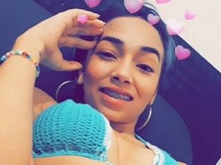 Эротический видеочат yesihot