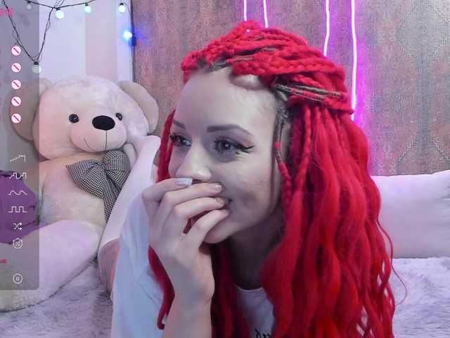 Скриншоты трансляции youreyesgazm