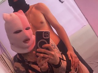 Эротический видеочат YourFantasyIsaCouple2