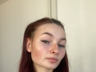 Эротический видеочат YourLea