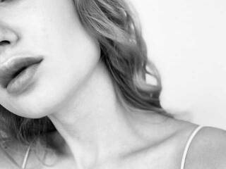 Эротический видеочат Yourpeach