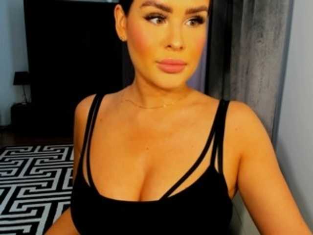 Скриншоты трансляции GreatBoobella