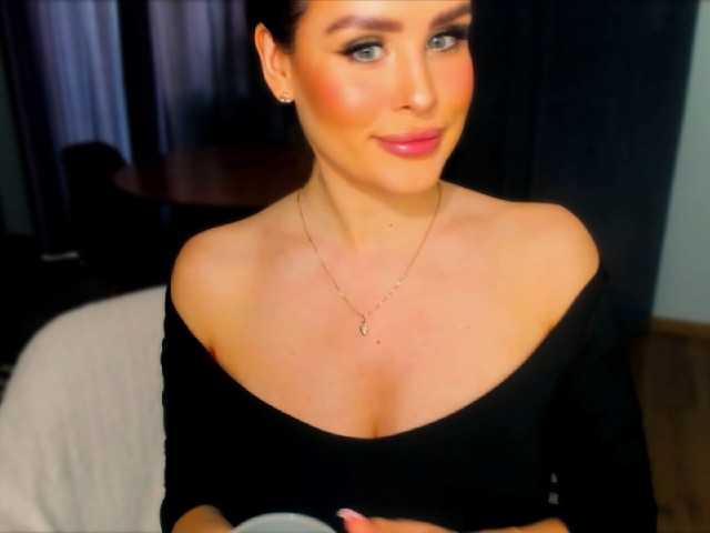Скриншоты трансляции GreatBoobella
