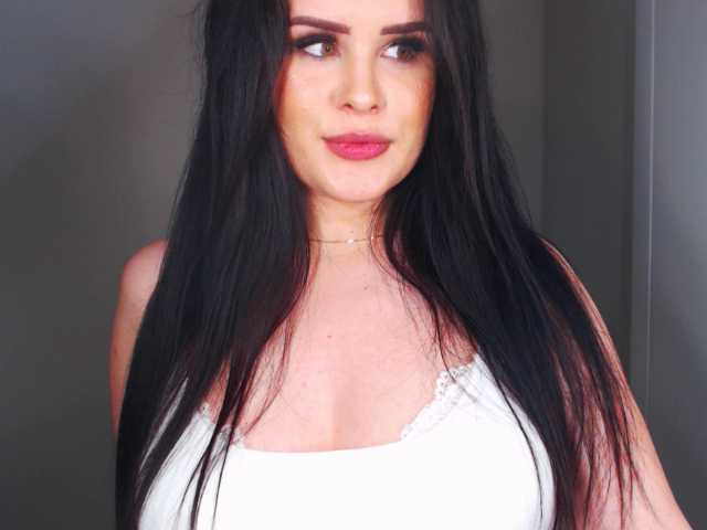 Скриншоты трансляции GreatBoobella