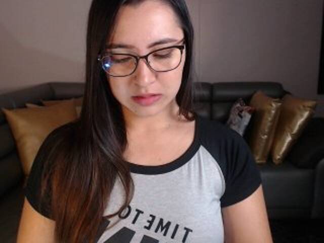 Скриншоты трансляции ZaraMack