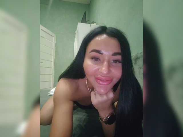 Скриншоты трансляции Zhuzha123