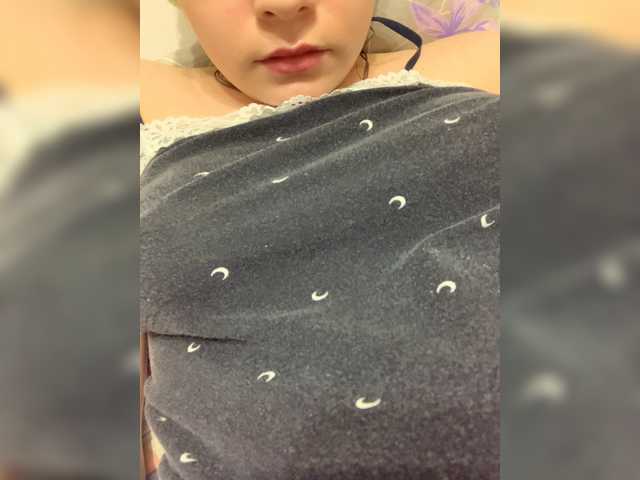 Скриншоты трансляции zlayazaykaaa