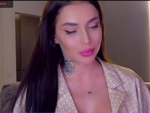 Скриншоты трансляции Ms_Nessa