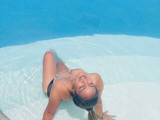 Эротический видеочат ZoeBarinova