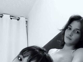 Эротический видеочат zoemely